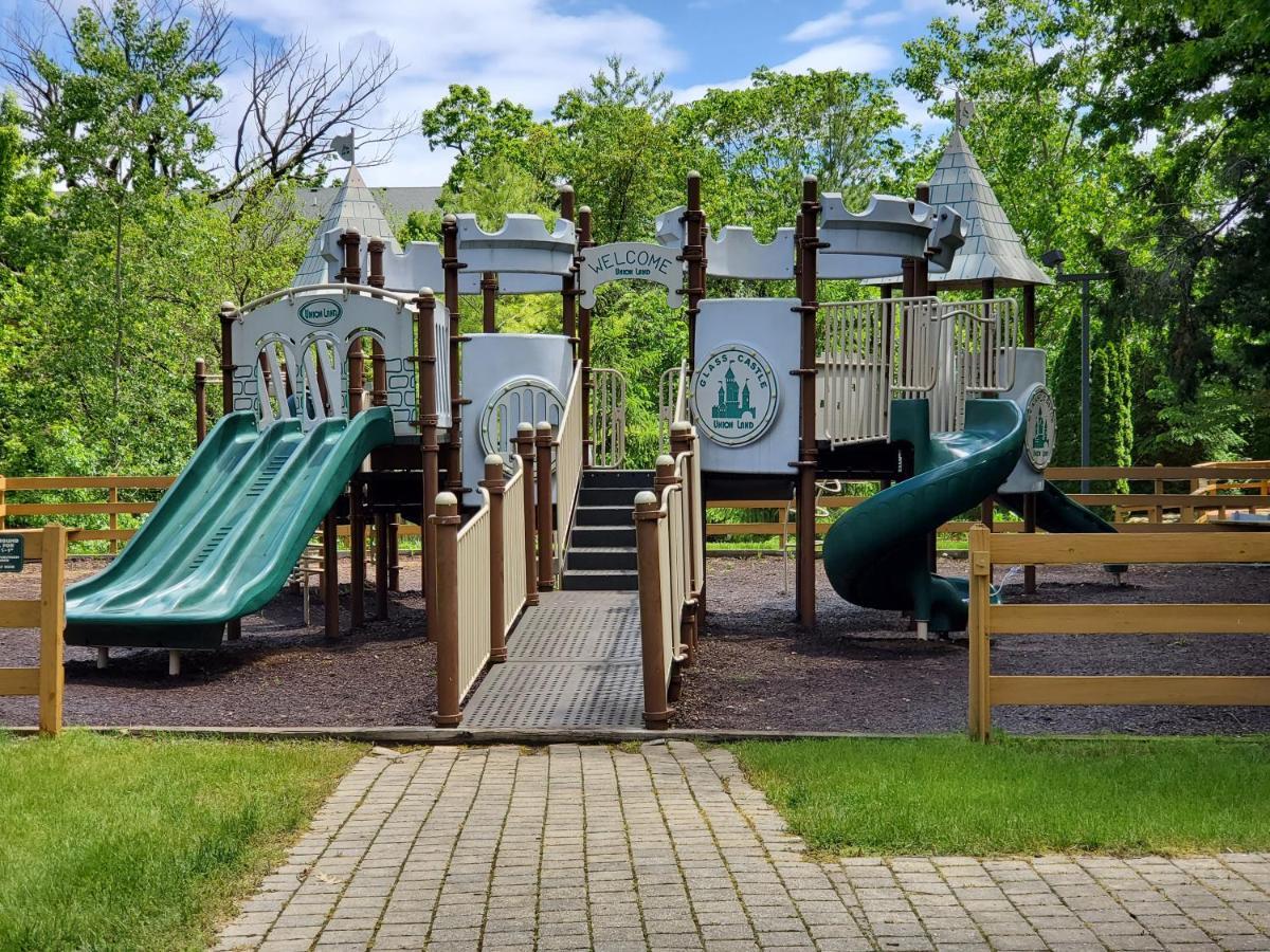 Grand Bear Resort At Starved Rock Utica Ngoại thất bức ảnh